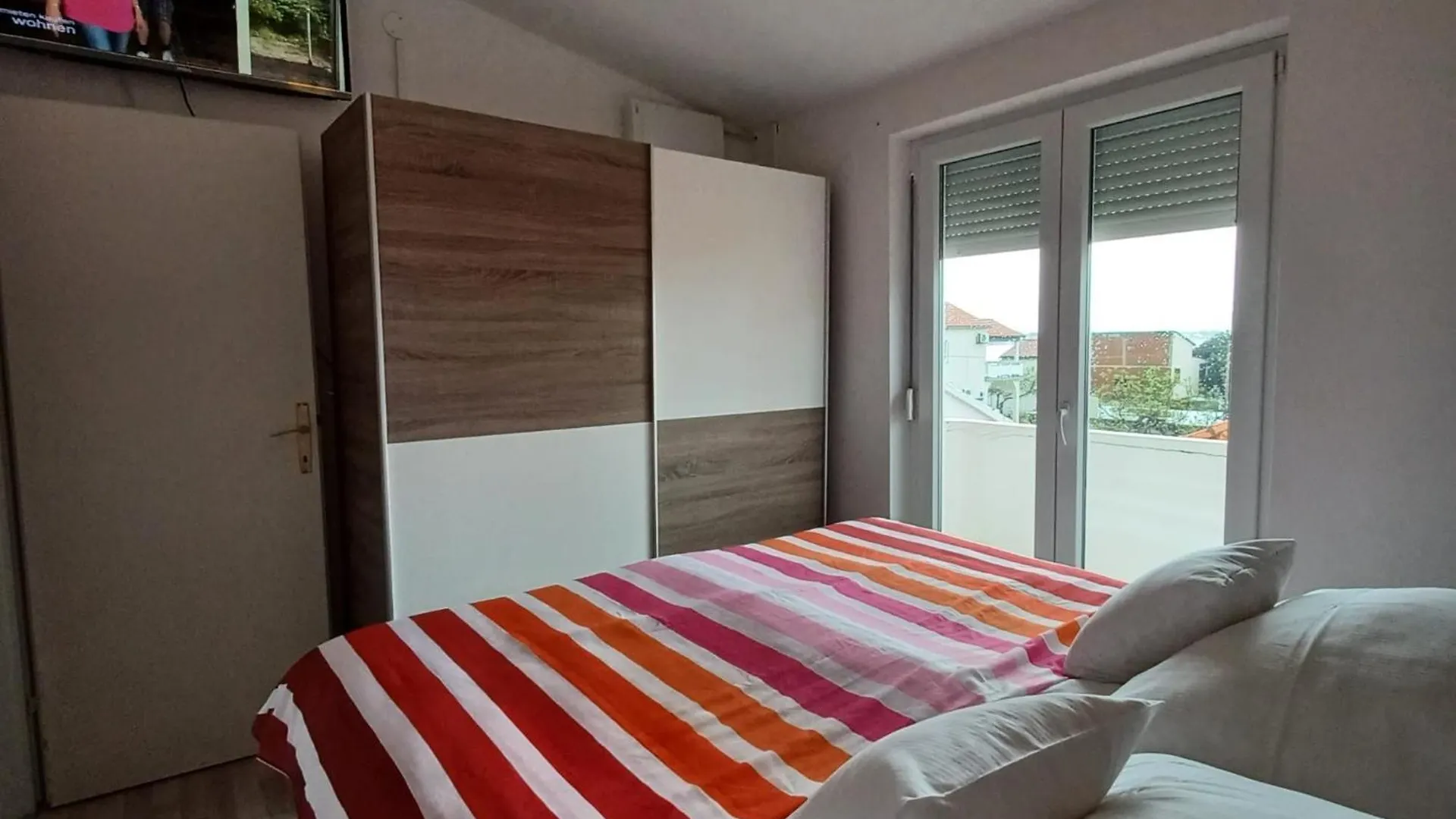 Beachfront Apartment With Balcony And Sea View 브르시 크로아티아